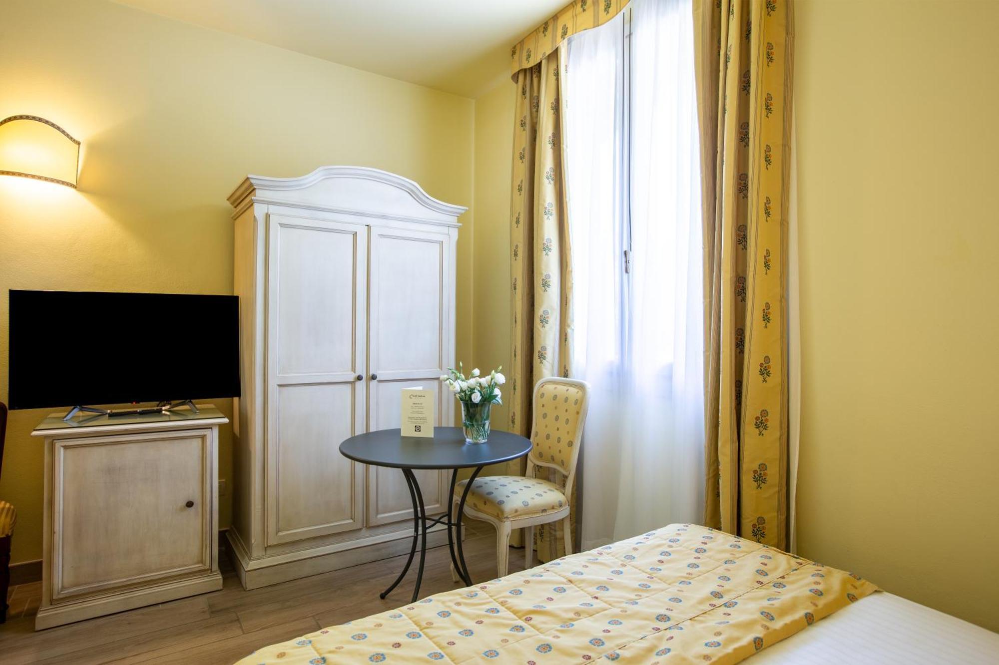 Hotel Sant'Andrea Равенна Экстерьер фото