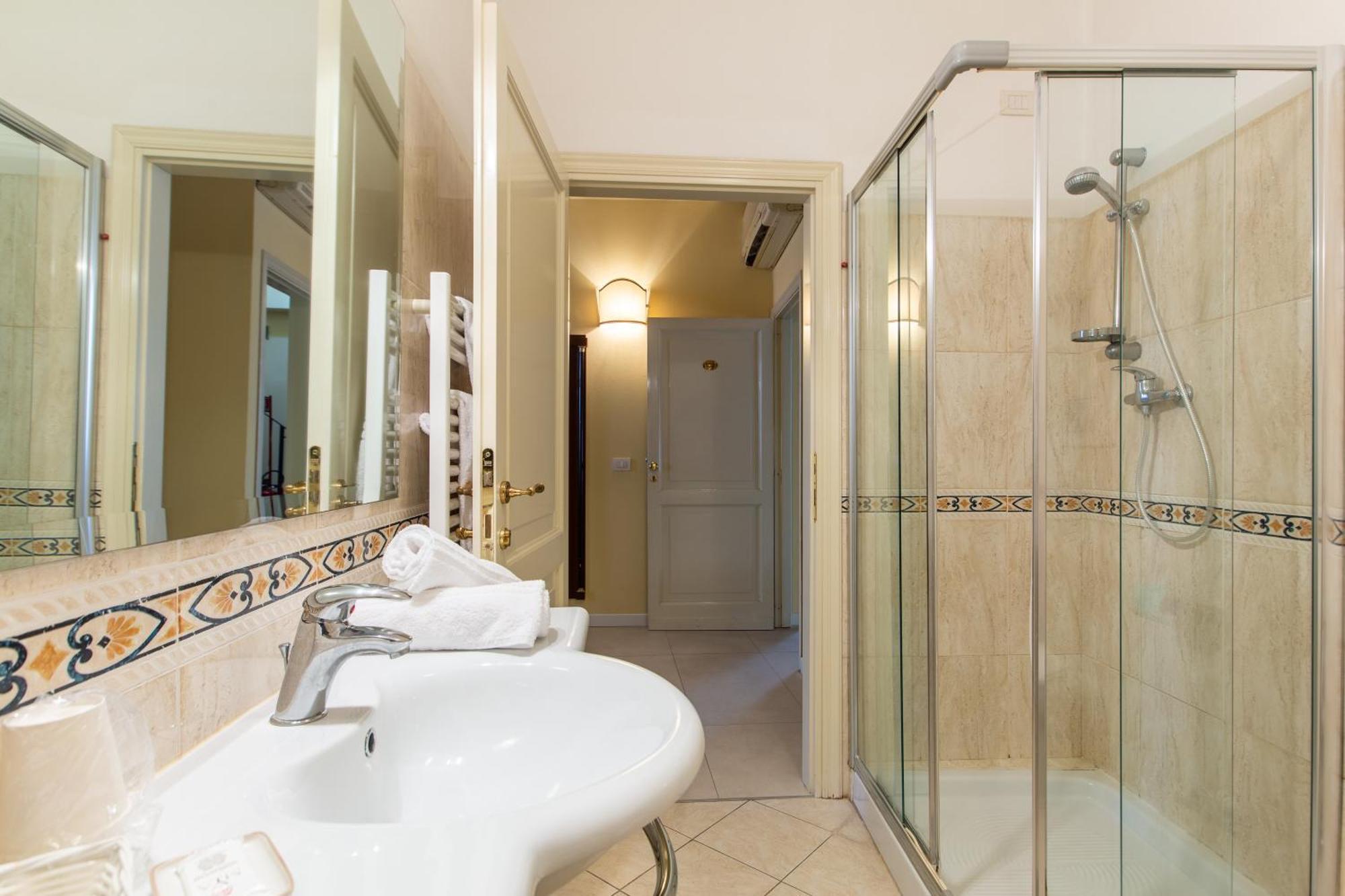 Hotel Sant'Andrea Равенна Экстерьер фото
