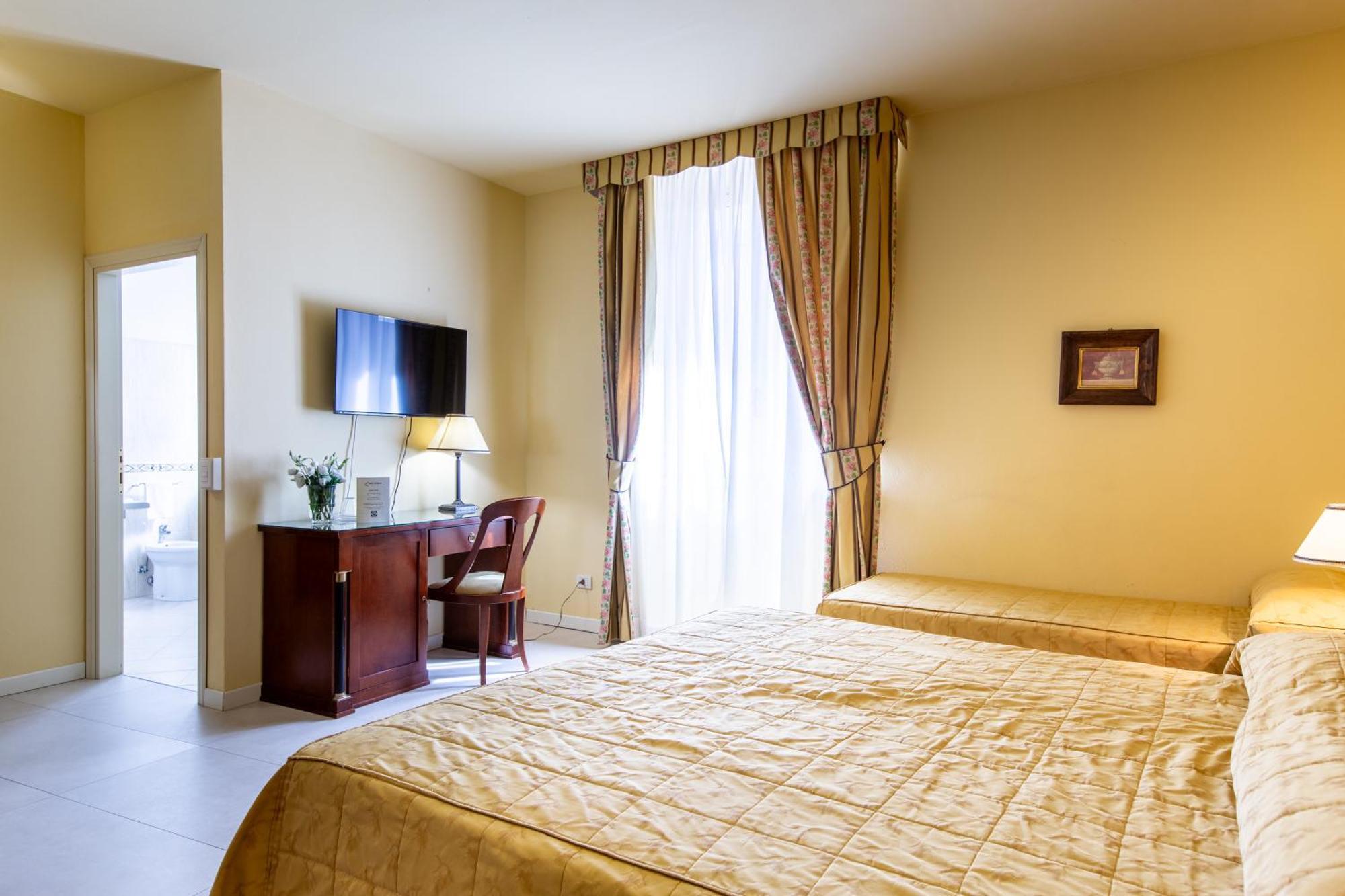 Hotel Sant'Andrea Равенна Экстерьер фото
