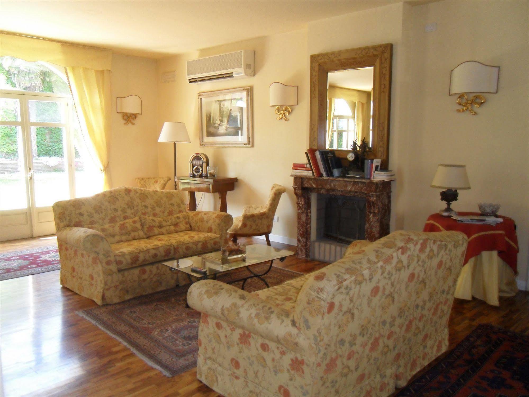 Hotel Sant'Andrea Равенна Экстерьер фото